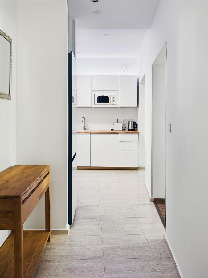 Imperial Apartment *